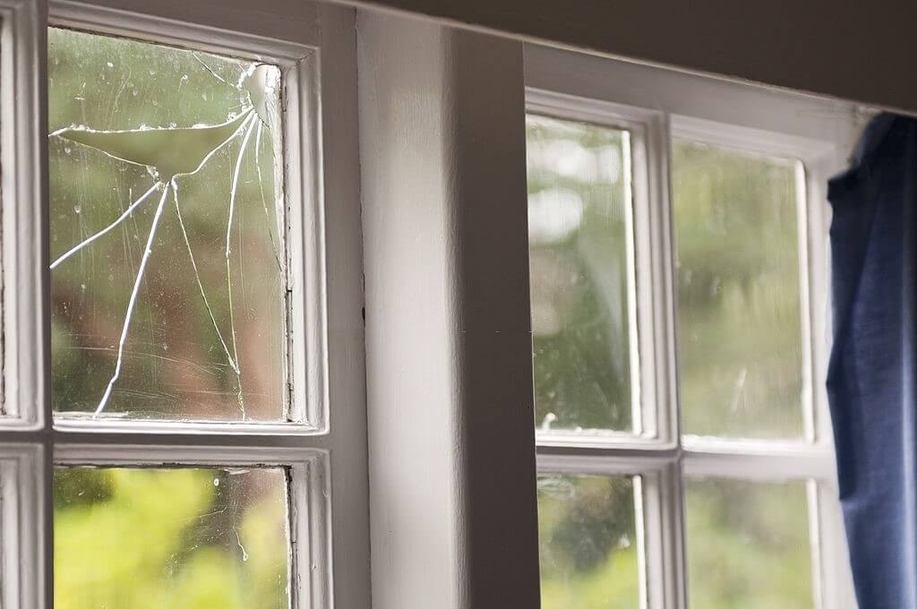 The Ultimate Guide To Diy Fix Cracked Window Glass At Your Home Glass