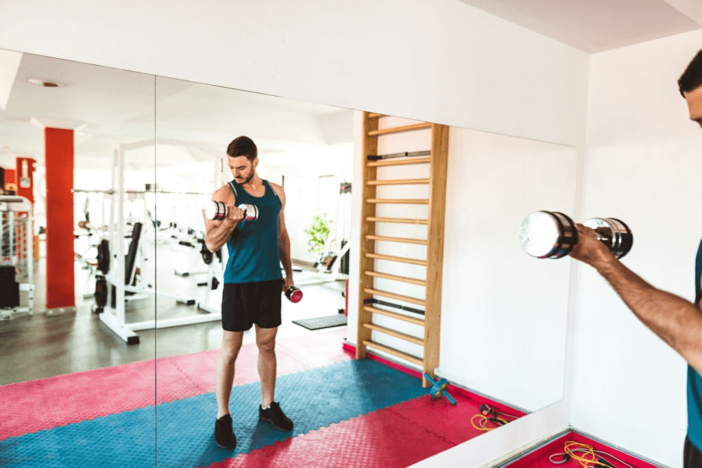 Things to Consider While Buying a Mirror for Home Gym