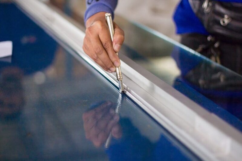 How To Cut Plexiglass Glass Genius