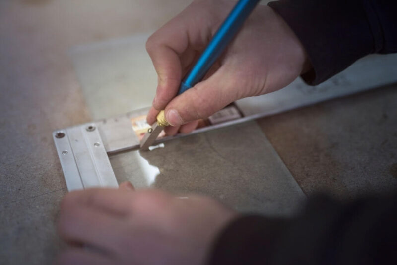 How To Cut Plexiglass Glass Genius