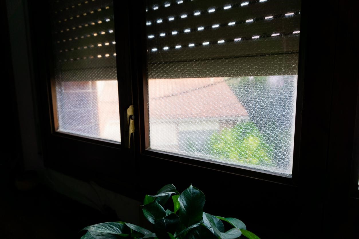 How to Insulate Windows For Winter 7 Simple Ways Glass Genius