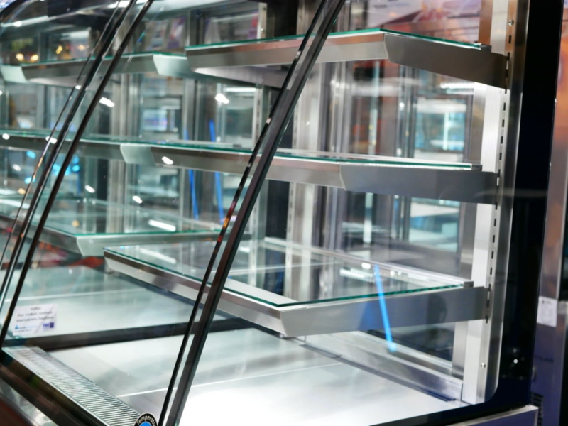 How to Build Bakery Display Cases? Glass Genius