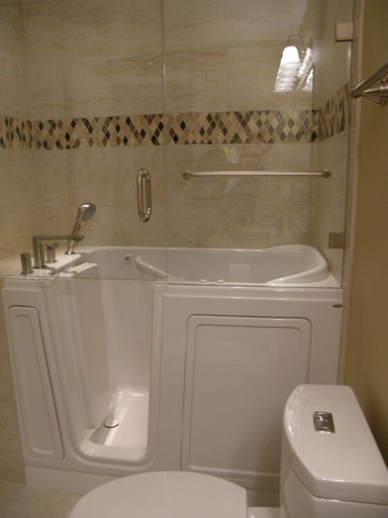Walk In Tub Shower Combo Perks For Seniors - Glass Genius