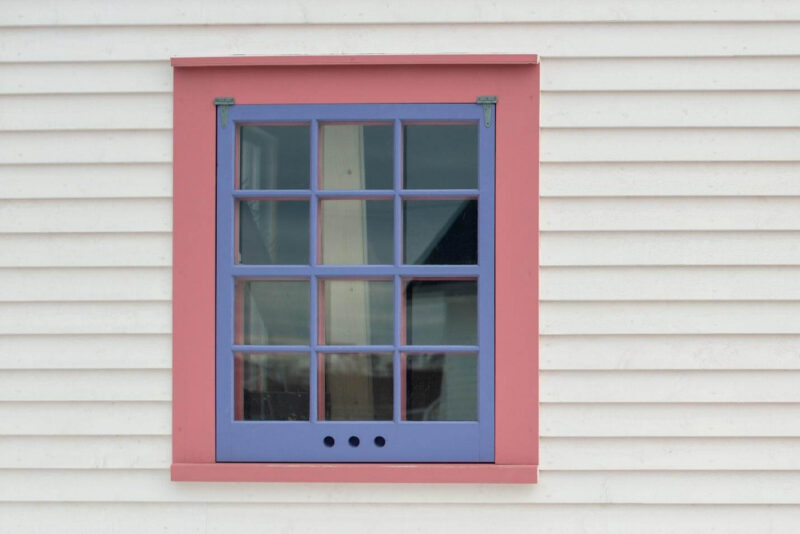 How to Replace Storm Windows?